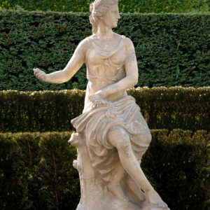 Zittende vrouw