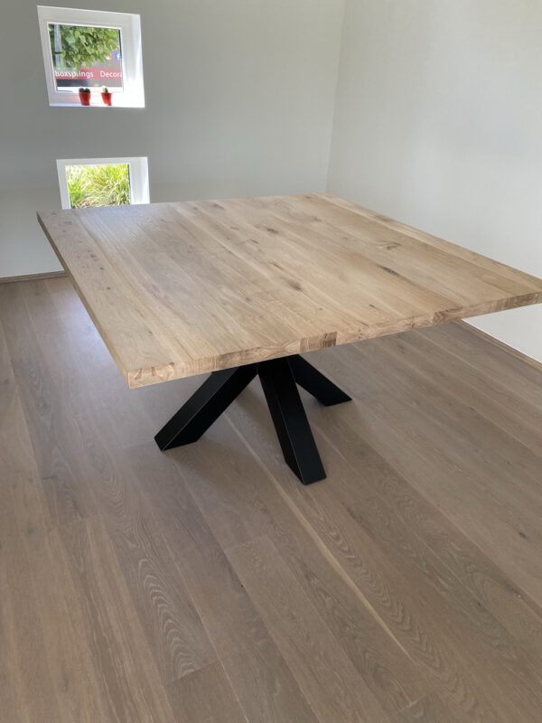 Aerts eettafel, vierkant