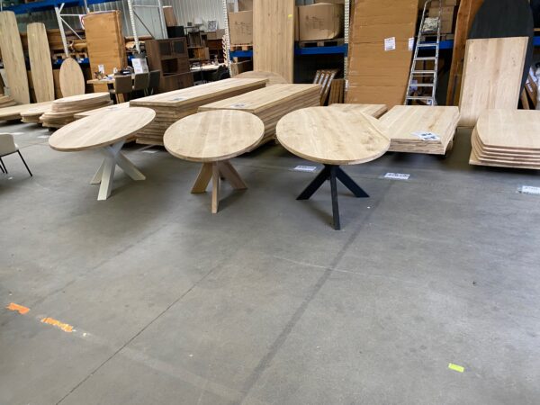 Aerts massief eiken, eettafel, ovaal + spinpoot, A-keuze - Afbeelding 2
