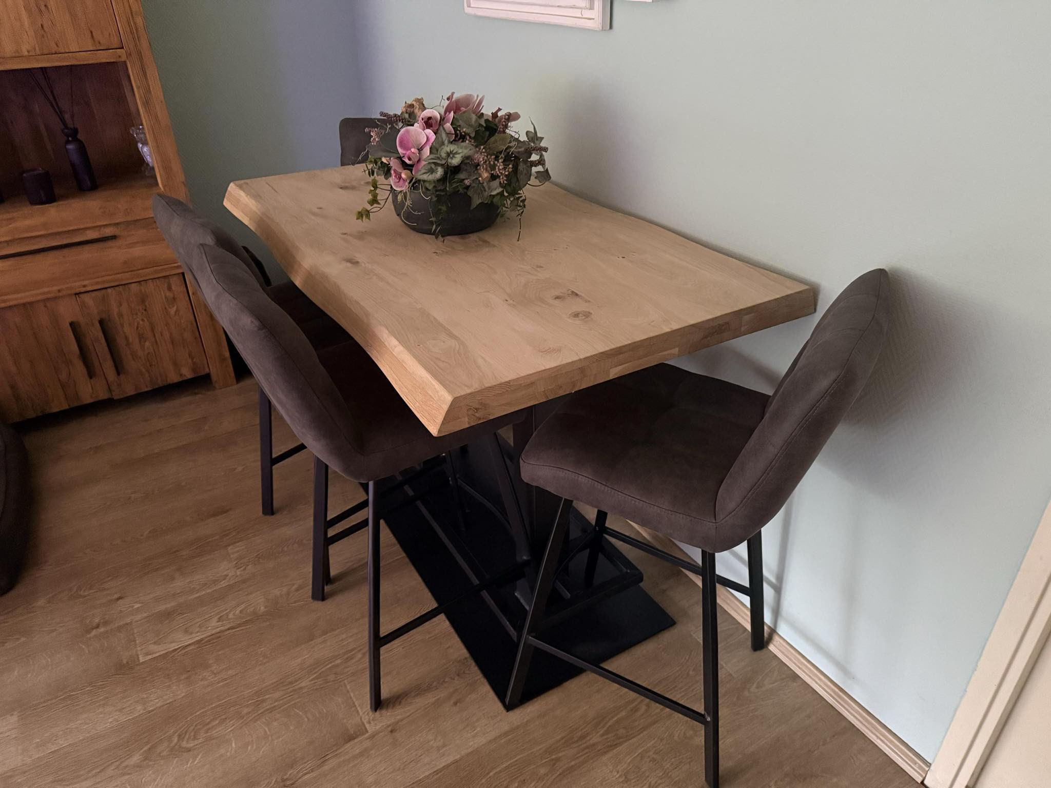 Aerts eiken bartafel, boomstam + voetensteun, A-keuze - Afbeelding 18