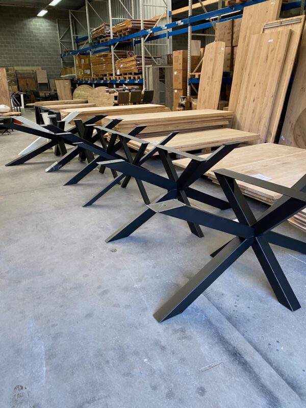 Aerts eiken eettafel 6 cm dik + spinpoot - Afbeelding 32