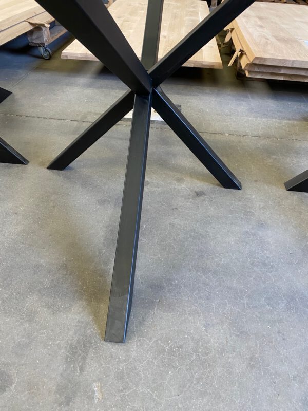 Aerts eiken eettafel 6 cm dik + spinpoot - Afbeelding 39