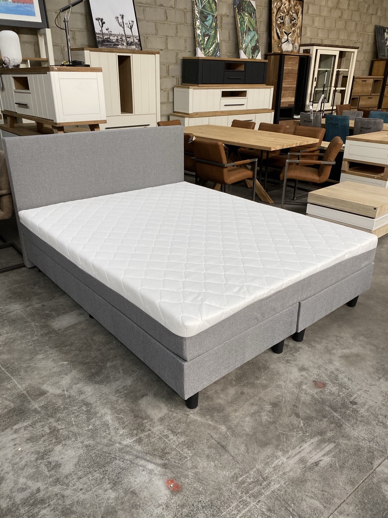 Boxspring pocketmatras + toplaag - Meubelen Dino