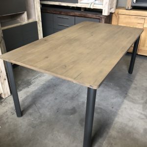 Shirley eettafel
