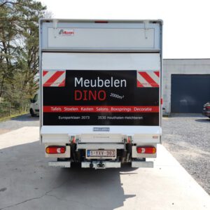 meubelen-dino-bestelwagen-achter