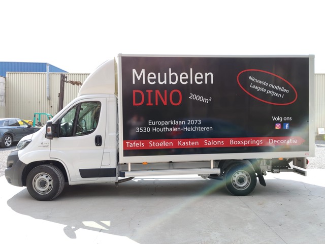 Onze camionette in een nieuw kleedje