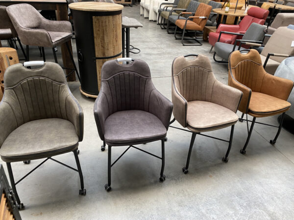 Floria armstoel + wieltjes,  vier kleuren - Afbeelding 5