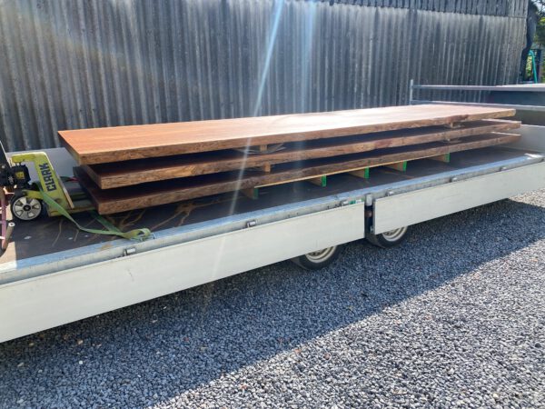 Eettafel 5 meter, massief mahonie, boomstam - Afbeelding 9