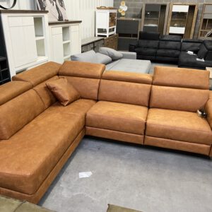 Caserta hoeksalon + relax, cognac