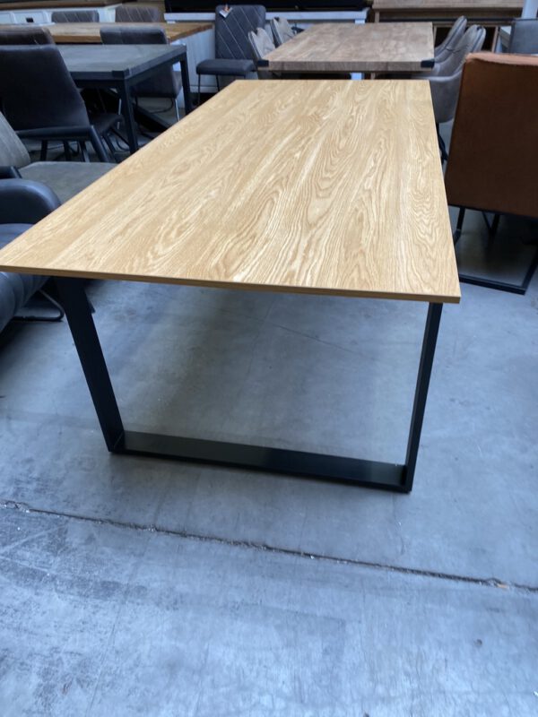 Soho eettafel, kleur Century oak