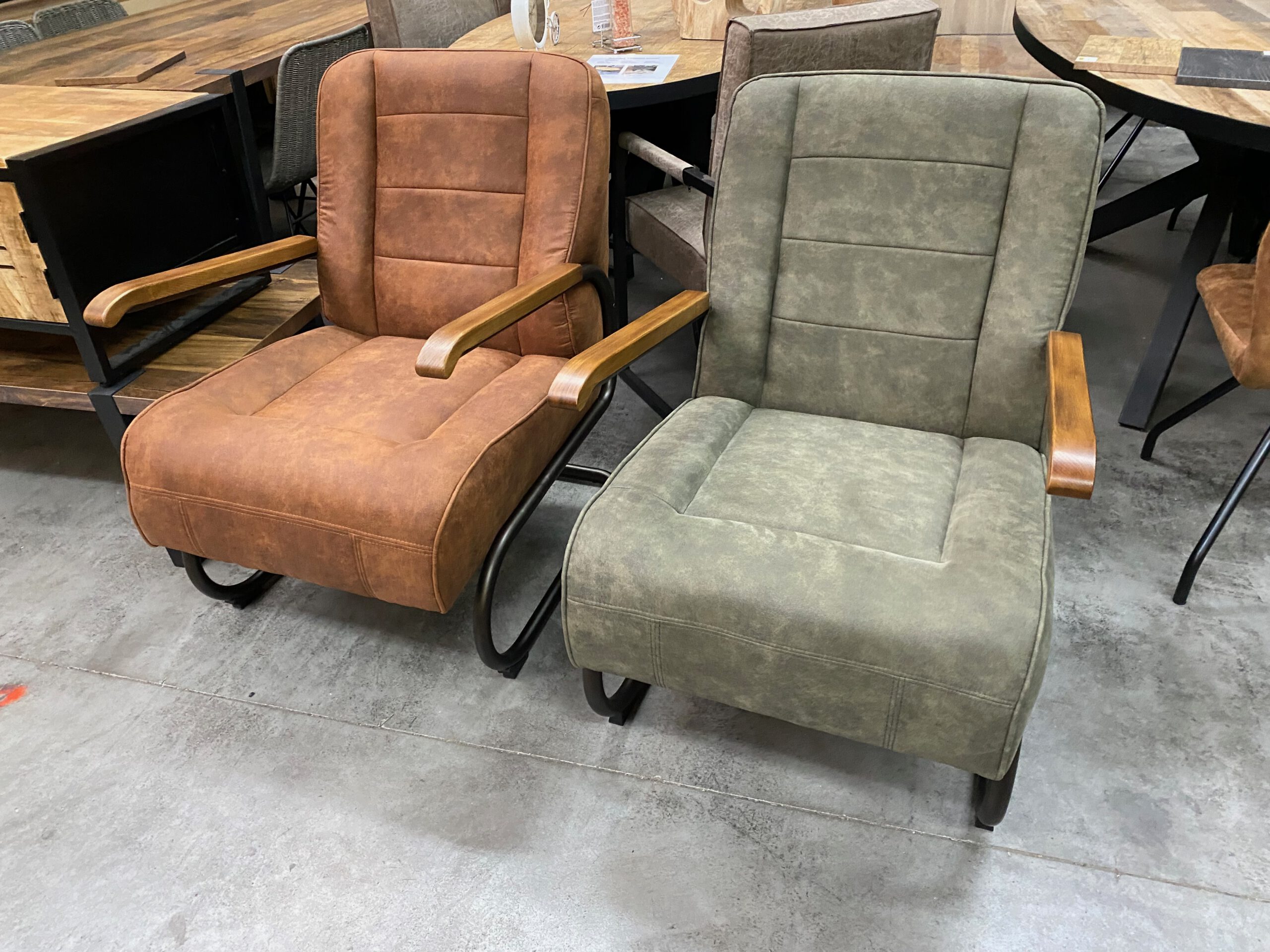 Fauteuil met armleuning, drie kleuren - Meubelen