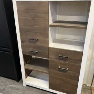 Bergkast, landelijk wit + bruine fronten