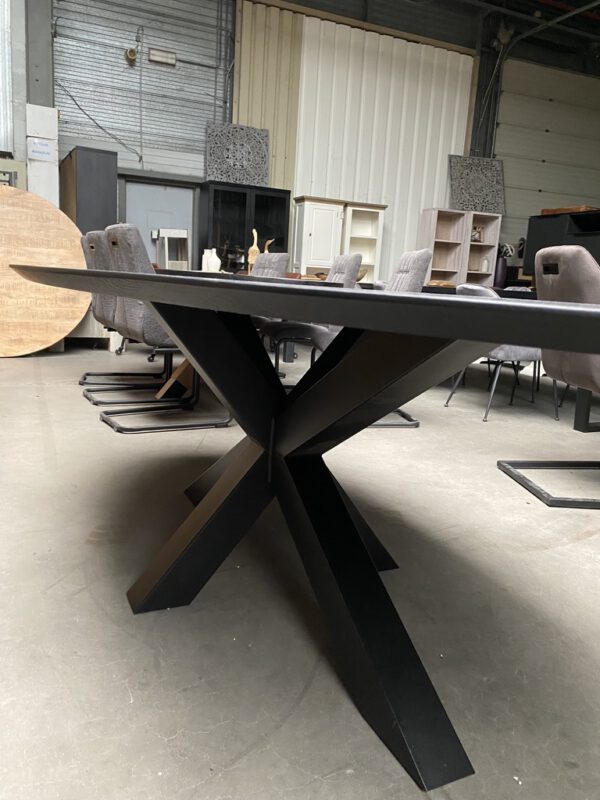 Massief eiken, ovale eettafel zwart, verjongde rand - Afbeelding 6