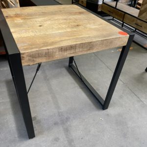 Britt eettafel 80/80 mangohout