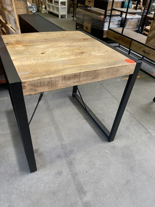 Britt eettafel 80/80 mangohout