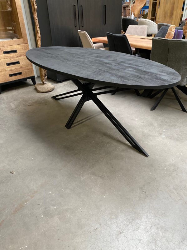 Jayden eettafel, mango black
