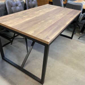 Stanley eettafel, kleur mokka
