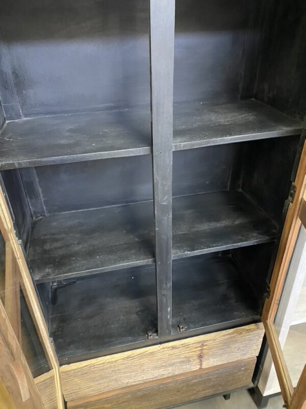 Anayah vitrine, Benoa - Afbeelding 6