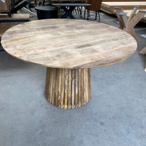 Nara eettafel, cilindrisch