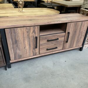Novara dressoir, seesham