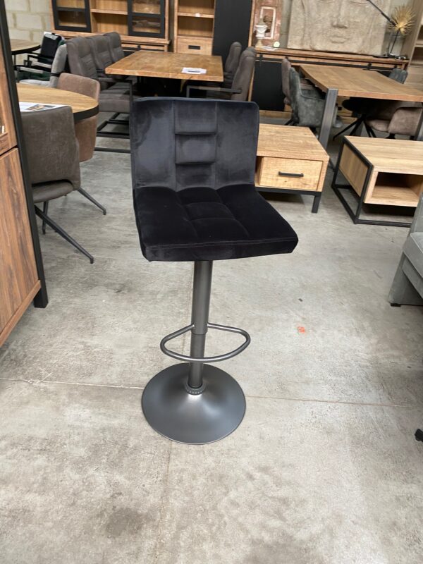 Amanda barstoel velvety black, draaiend + verstelbaar - Afbeelding 3