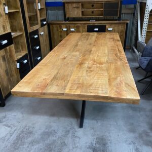 Eettafel, mangohout + matrix onderstel