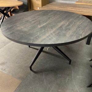 Myro eettafel, kleur onyx