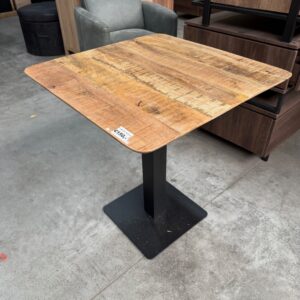 Horeca eettafel mangohout