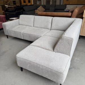 Riga bankstel, beige