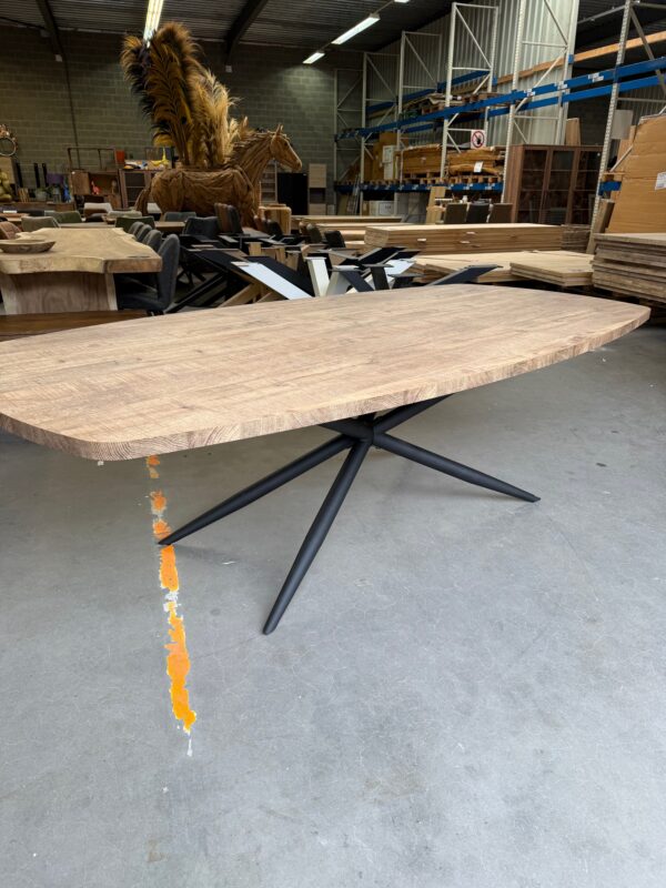 Costa eettafel, kleur mango