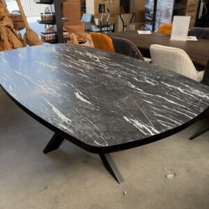 Costa eettafel, marble nero