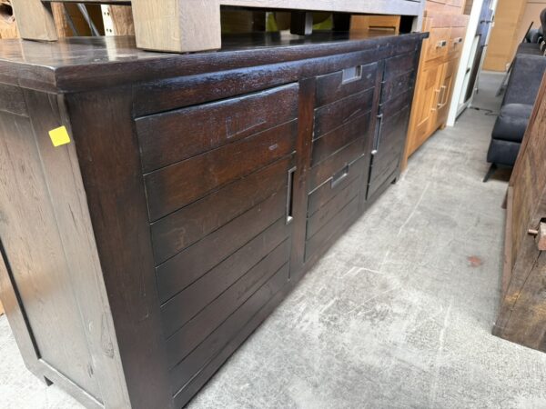 Dressoir massief eikenhout, koloniaal