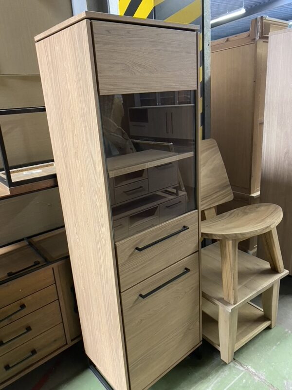 Tuscia vitrine smal, kleur blonde oak