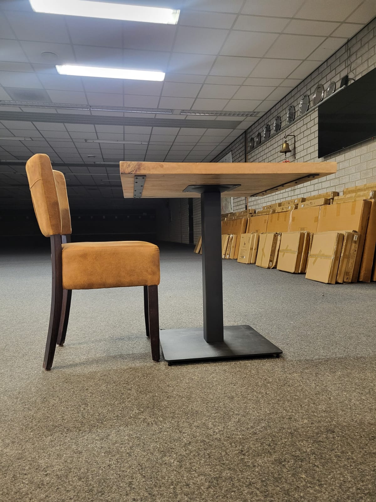 Horeca eettafel mangohout - Afbeelding 9