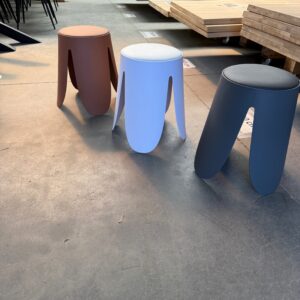Astin krukje, drie kleuren