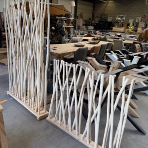 Roomdivider / paravaan met takken