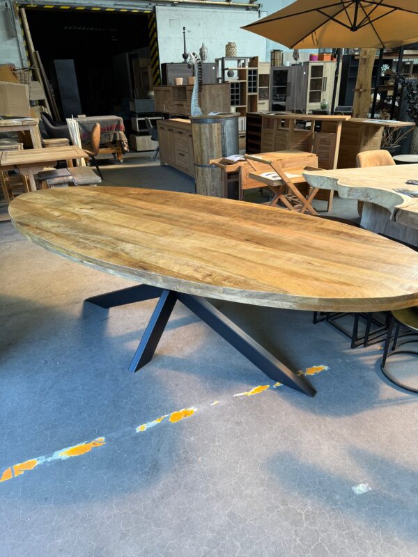 Eettafel ellips, mangohout