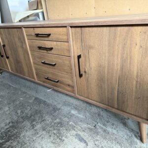 Michigan dressoir, tobacco