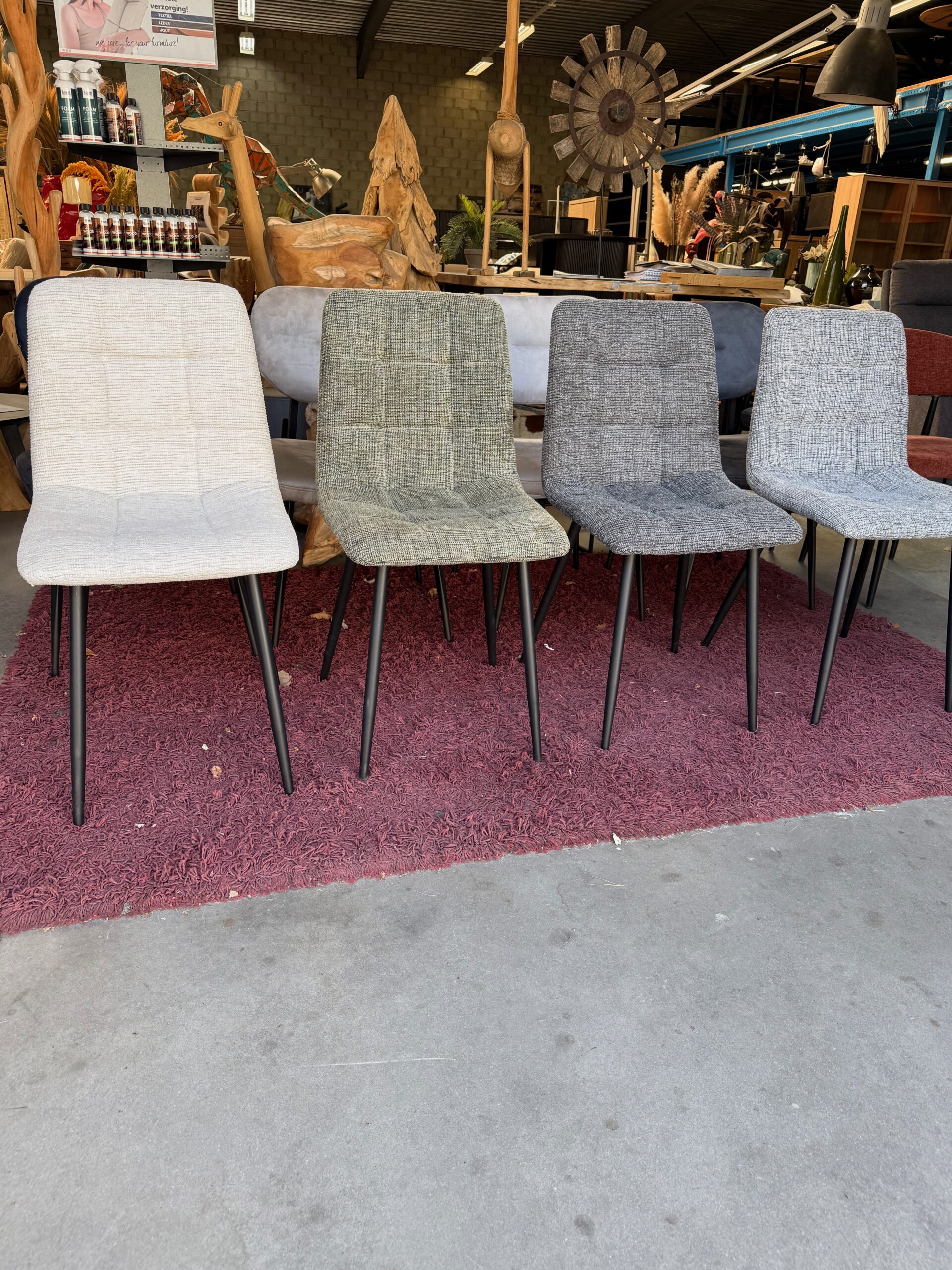 Javea eetkamerstoel, vier kleuren