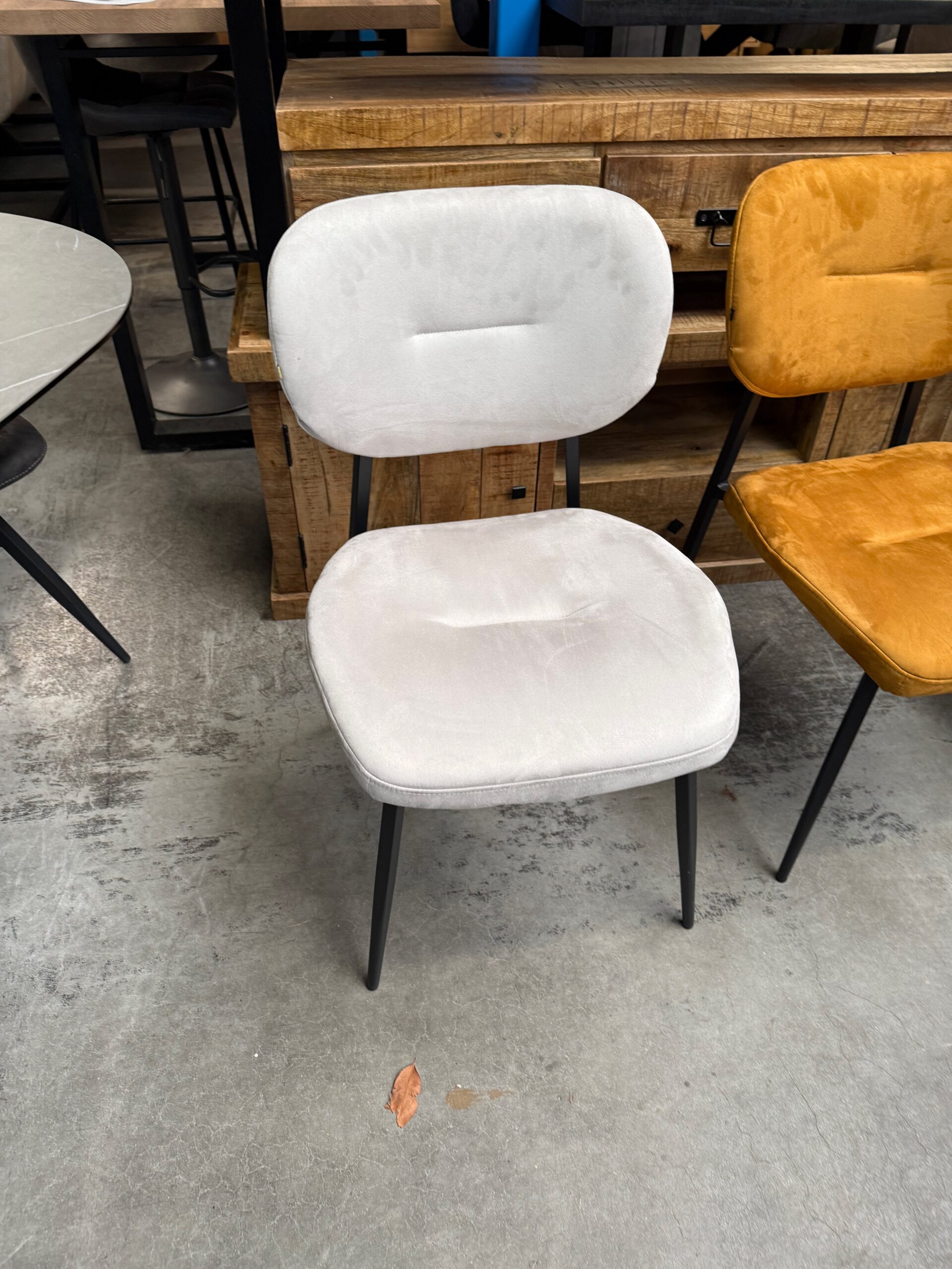 Jonathan eetkamerstoel, vijf kleuren - Afbeelding 24