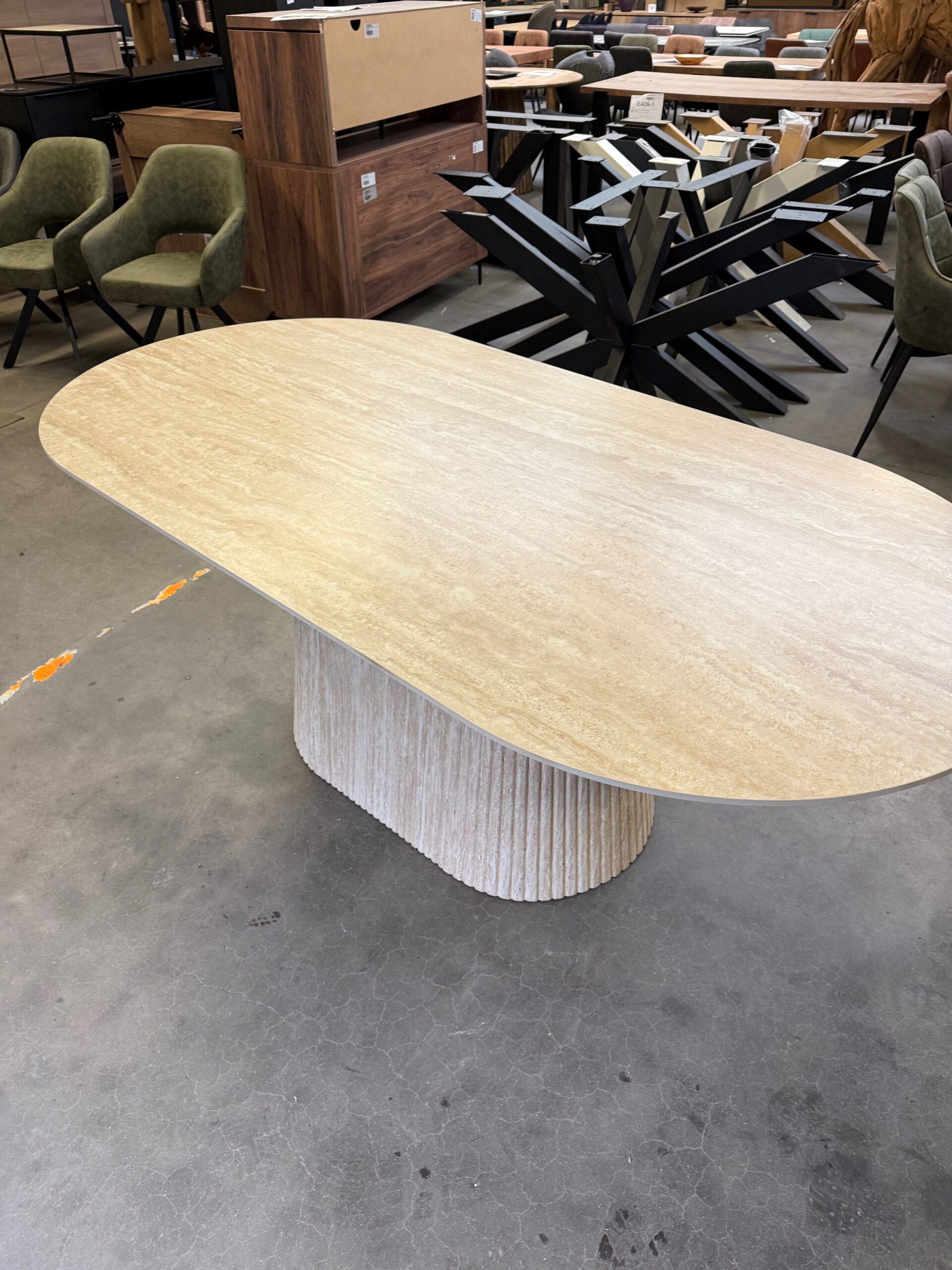 Jamaica eettafel, travertin beige, Idea Furniture8