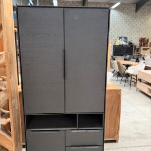 Nero bergkast, noir