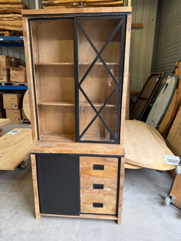 Novelle vitrine, mangohout