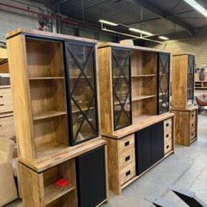 Novelle vitrine, mangohout