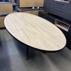 Scarlet eettafel, kleur fresh oak
