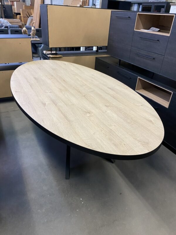 Scarlet eettafel, kleur fresh oak