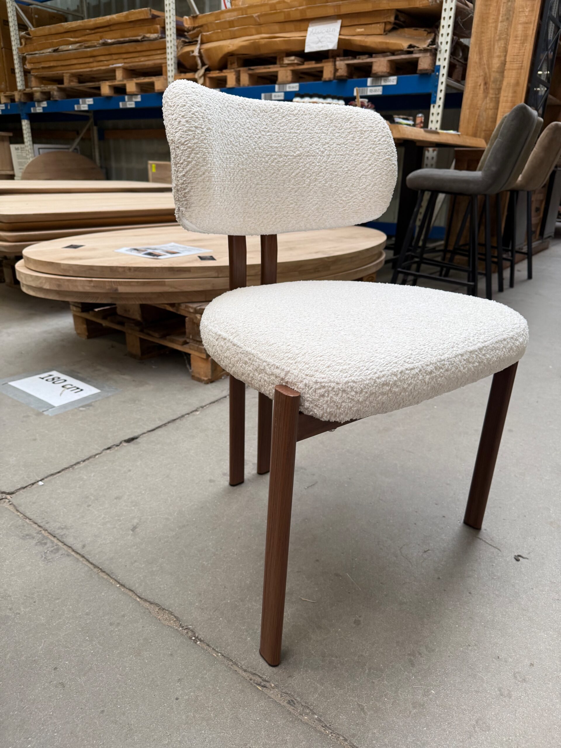 Girona eetkamerstoel, beige + metalen onderstel