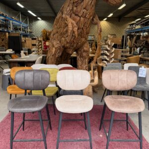 Carly barstoel, drie kleuren