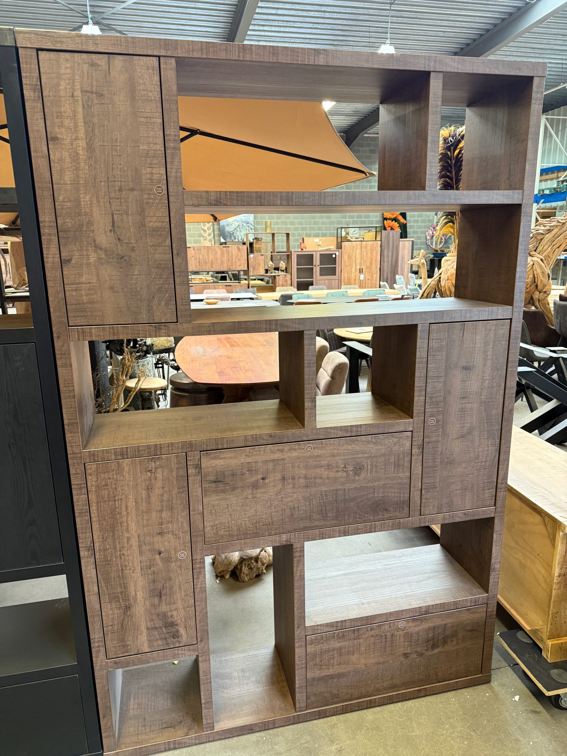 Denton wandkast, kleur dark mango