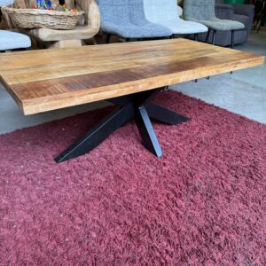Salontafel mangohout + metalen onderstel